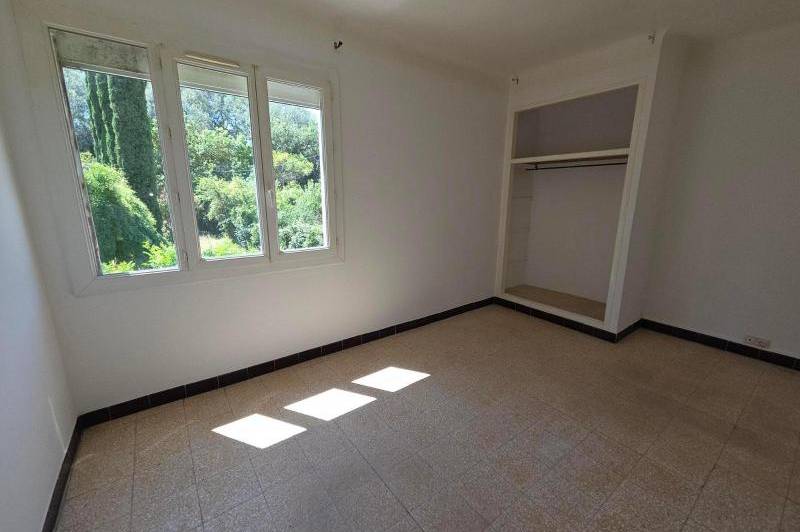 Belle maison t4 plan d'orgon - grand jardin  ...