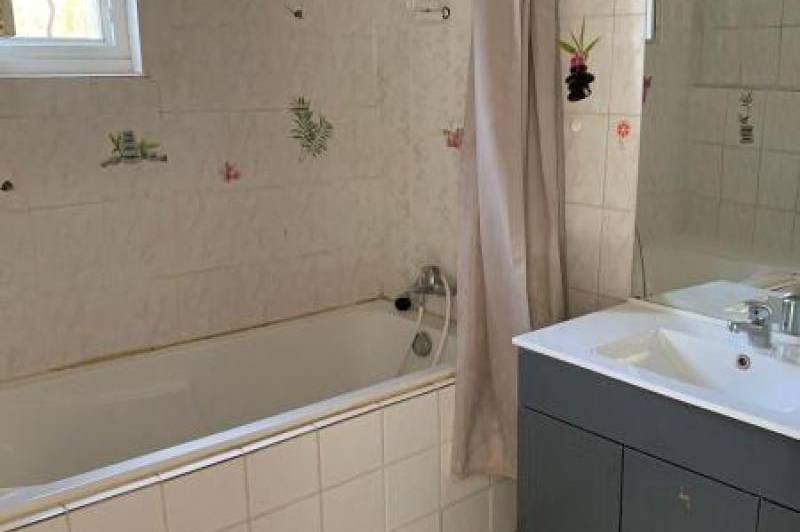 Appartement t3 en rdc avec terrasse privative, garage  ...