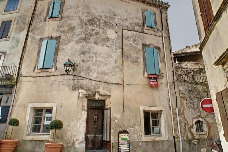 Maison de village entierement renovee - terrasse -  ...