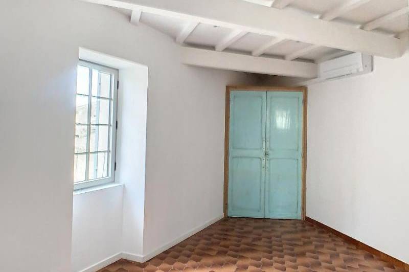 Maison de village entierement renovee - terrasse -  ...