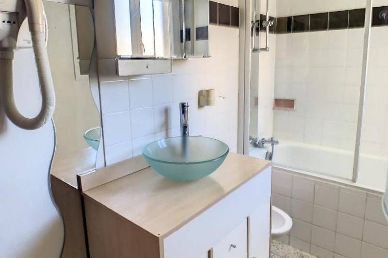 Appartement t3 en centre ville - cave -  ...