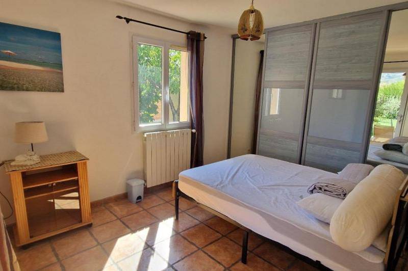 Maison meublee 4 pieces - grand jardin -  ...