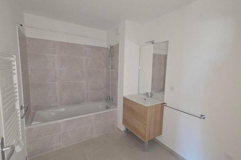 Appartement t3 neuf - residence securisee - 2  ...