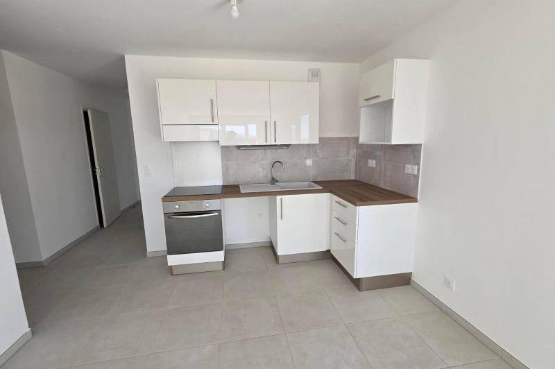 Appartement t3 neuf -dernier etage -  residence  ...