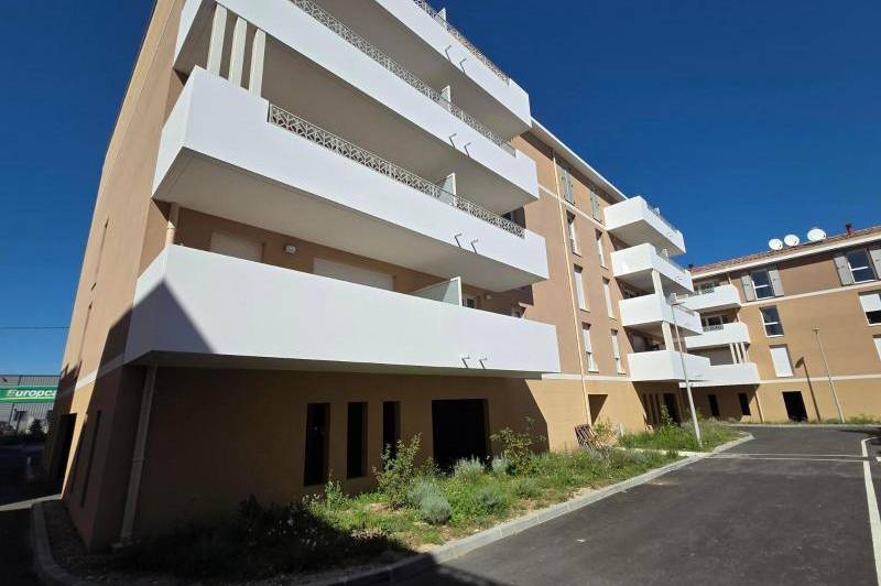 Appartement t3 neuf -dernier etage -  residence  ...