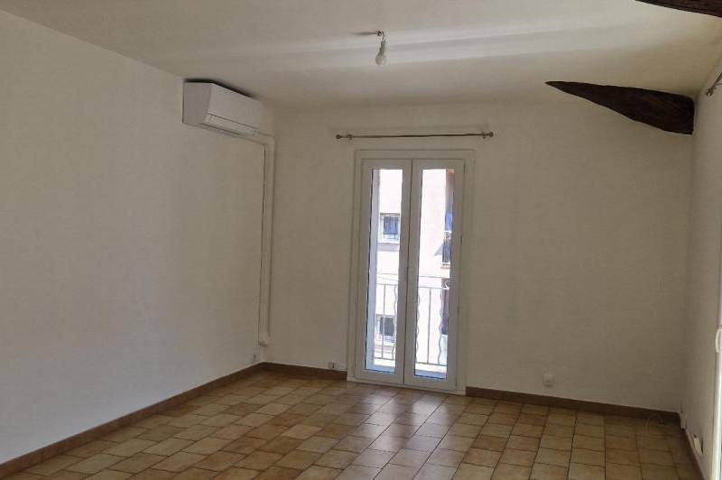 Appartement t3 renove au 2ème étage - avec  ...