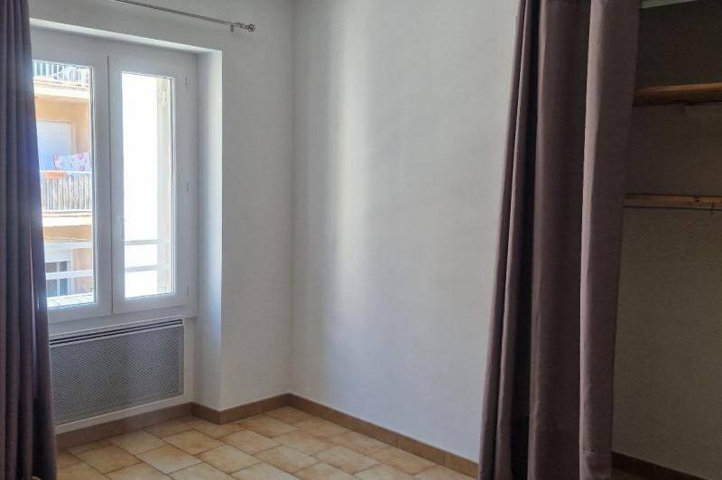 Appartement t3 renove au 2ème étage - avec  ...