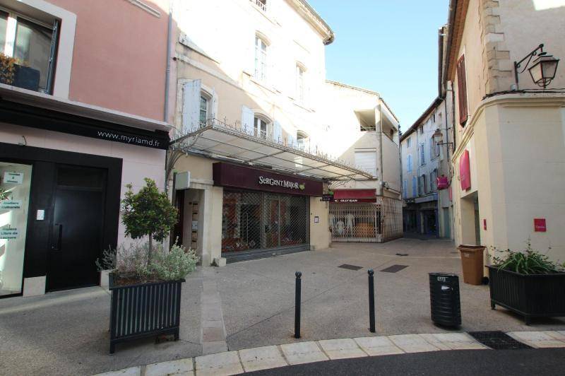 Local commercial  centre ville cavaillon - grand  ...