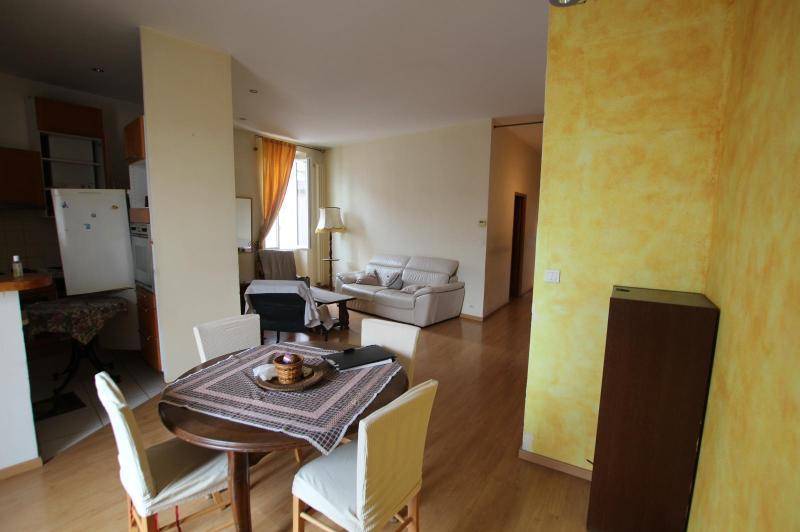 Bel appartement entierement meuble en centre ville -  ...