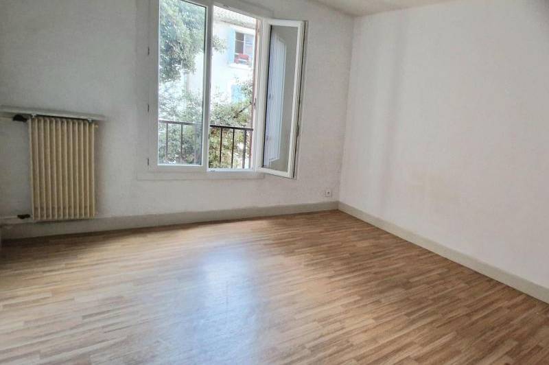 Appartement spacieux - ascenseur - calme - balcon  ...