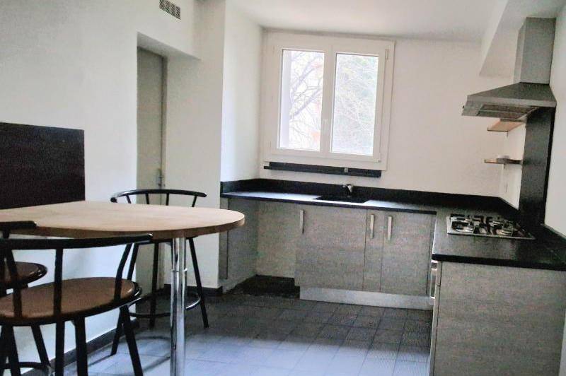 Appartement spacieux - ascenseur - calme - balcon  ...