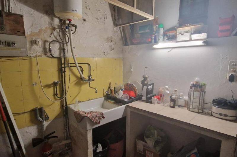 Local sur place gambetta - emplacement strategique et  ...