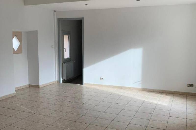Appartement t3 centre ville avec balcon et parking  ...