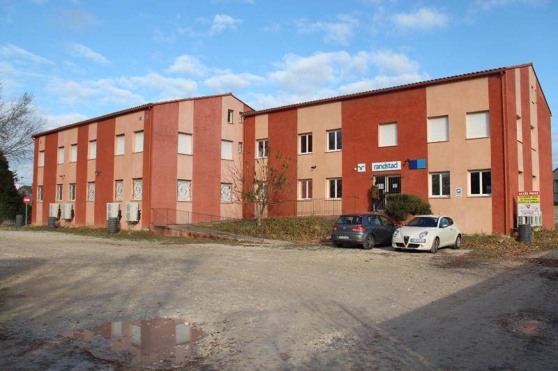 Local commercial ou professionnel avec parking - local  ...