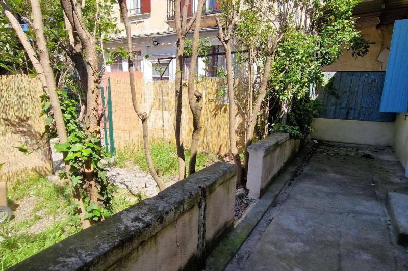 Appartement renove - rez-de-chaussee - proche centre ville  ...