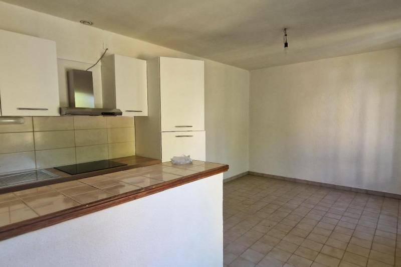 Appartement renove - rez-de-chaussee - proche centre ville  ...