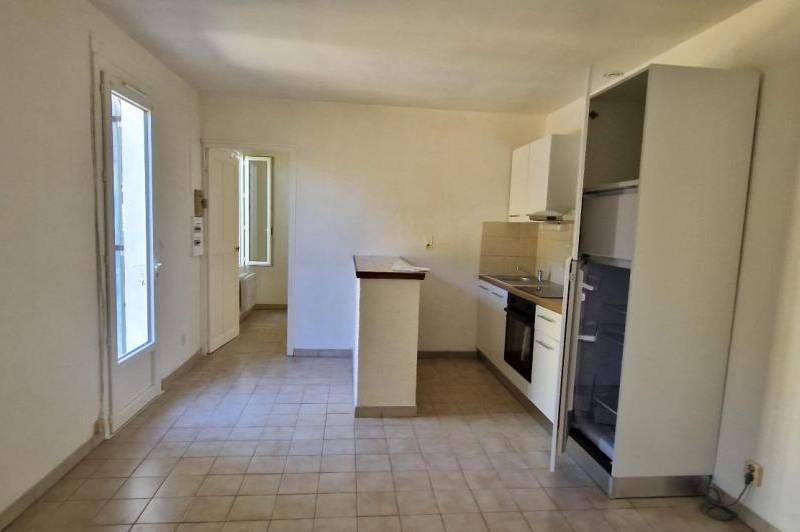 Appartement renove - rez-de-chaussee - proche centre ville  ...