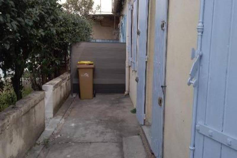 Appartement  t2 - jardinet clos - entree  ...