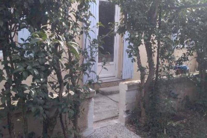 Appartement  t2 - jardinet clos - entree  ...