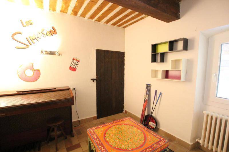 Maison de campagne atypique avec cour cloturee -  ...