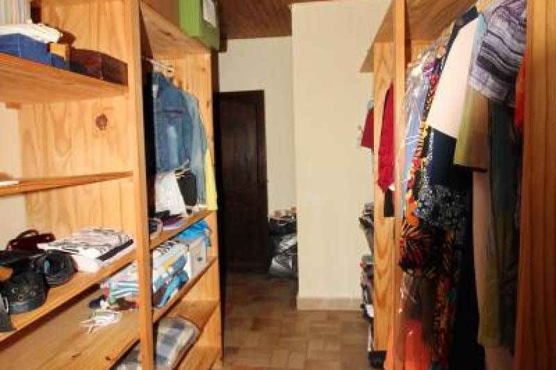 Maison de campagne atypique avec cour cloturee -  ...