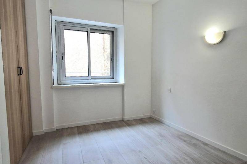 Appartement renove - ascenseur -  climatisations -  ...