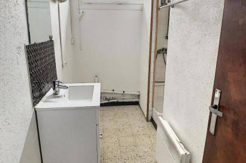 Appartement renove dans petite copropriete calme - balcon  ...