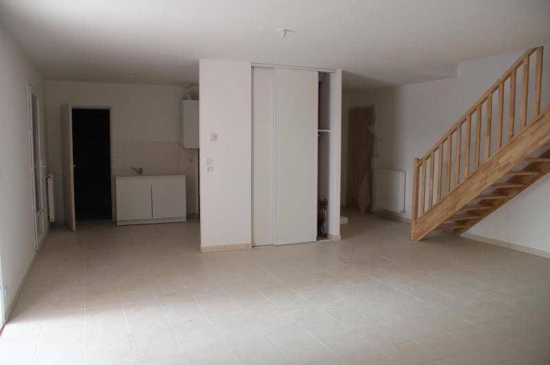 Villa avec jardin clos - garage - terrasse  ...