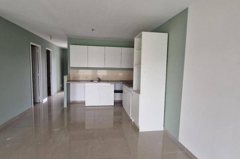 Appartement t3 - calme - parking - terrasse  ...