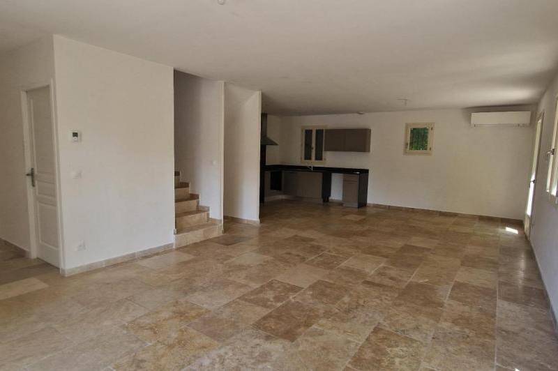 Belle villa recente - garage - climatisation -  ...