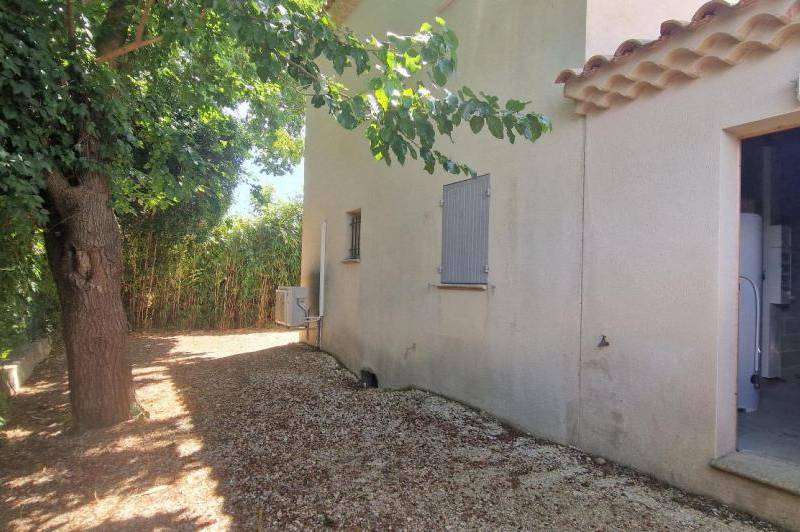 Belle villa recente - garage - climatisation -  ...