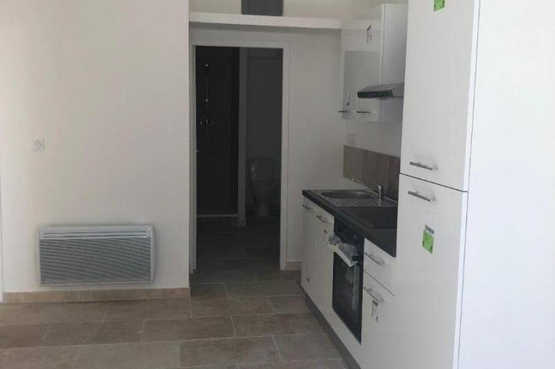 Appartement t3 - 1er etage - excellent etat  ...